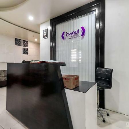 In & Out Dormitory Ahmedabad Ngoại thất bức ảnh